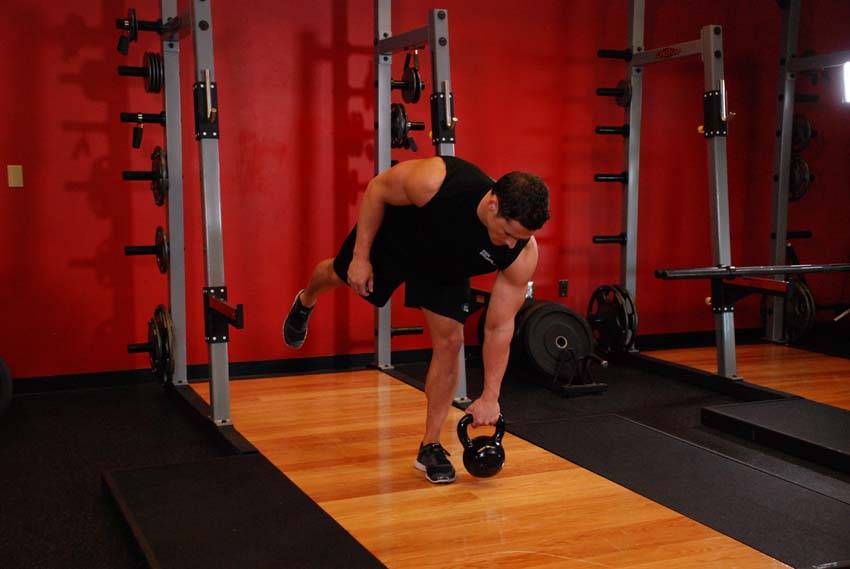 Kettlebell One-Legged Deadlift variant 2