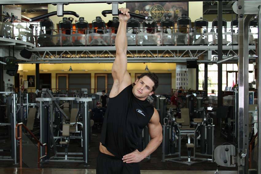 One Handed Hang variant 2