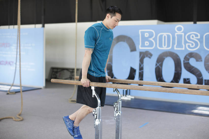 Parallel Bar Dip variant 2