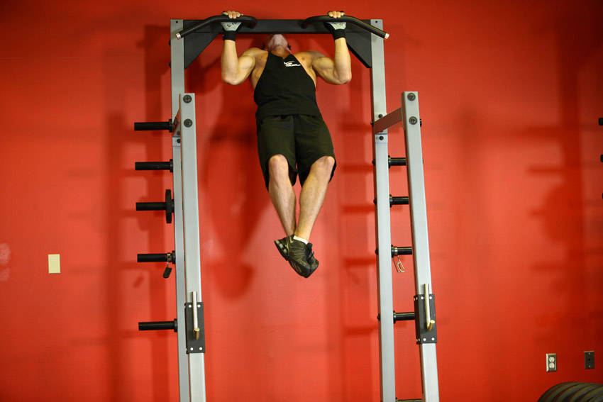 Rocky Pull-Ups/Pulldowns variant 2
