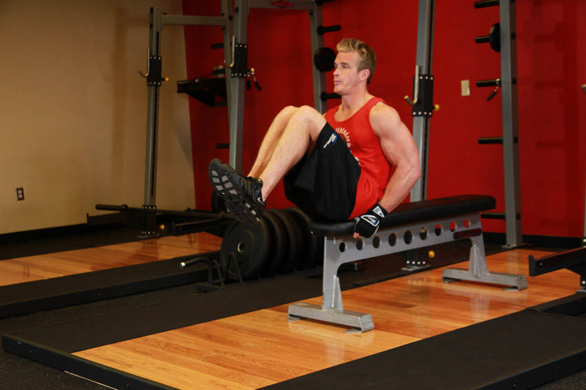 Seated Flat Bench Leg Pull-In variant 2