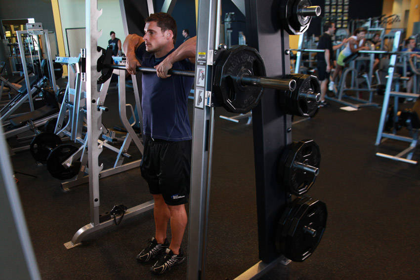 Smith Machine Upright Row variant 2