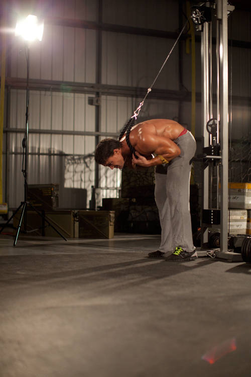 Standing Rope Crunch variant 2