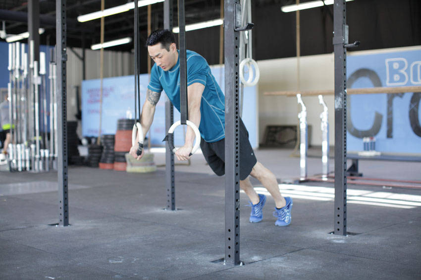 Suspended Push-Up variant 2