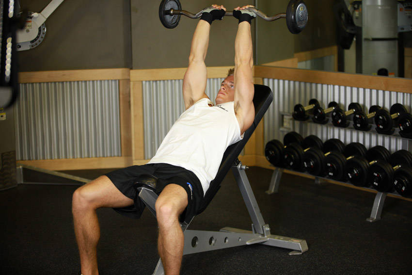 Incline Barbell Triceps Extension variant 2