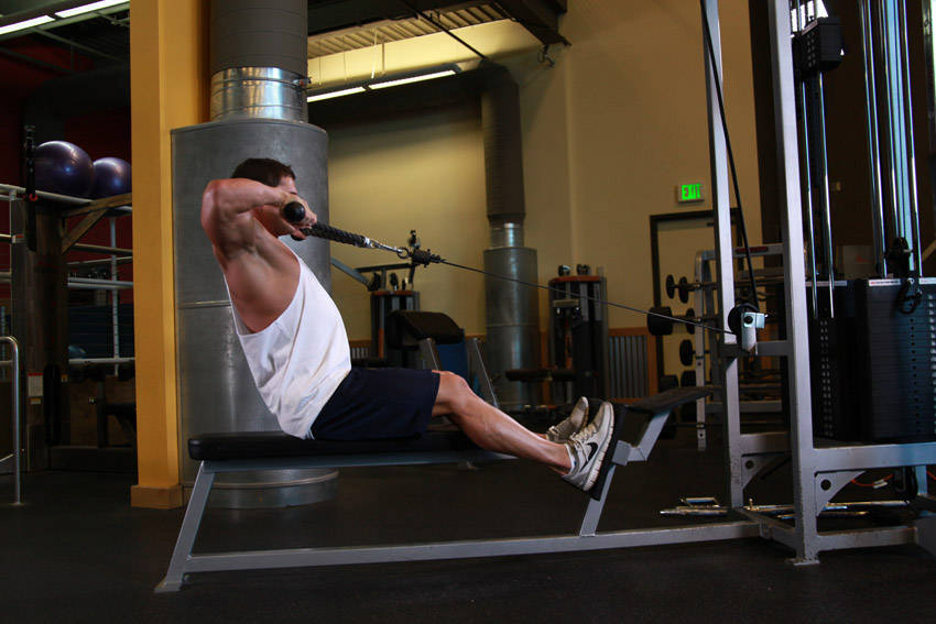 Low Pulley Row To Neck variant 2